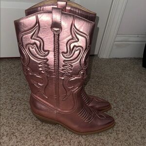 Beautiful Metallic Pink Western cowgirl Boots